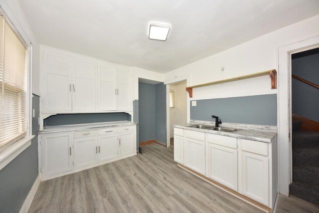 4503 N 28th STREET, Milwaukee, WI 53209