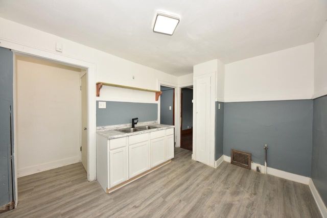 4503 N 28th STREET, Milwaukee, WI 53209
