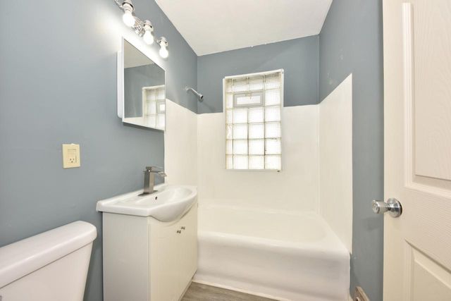 4503 N 28th STREET, Milwaukee, WI 53209