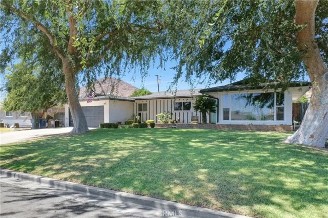 5278 Sierra Vista Avenue, Riverside, CA 92505