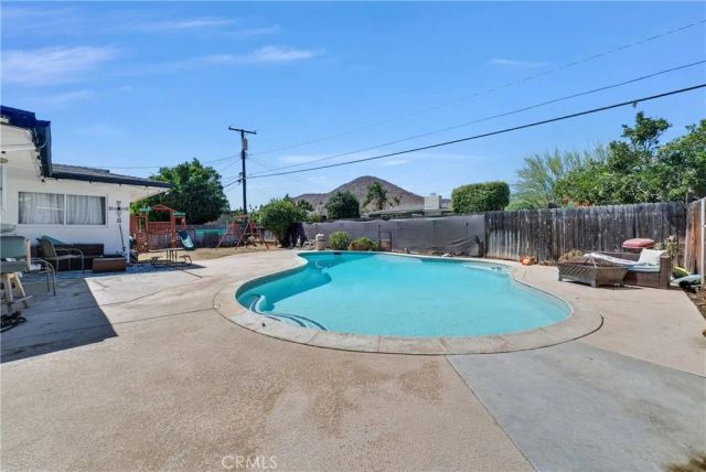 5278 Sierra Vista Avenue, Riverside, CA 92505