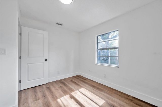 304 W IDLEWILD AVENUE, Tampa, FL 33604