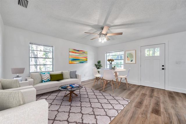 304 W IDLEWILD AVENUE, Tampa, FL 33604