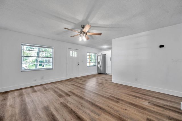 304 W IDLEWILD AVENUE, Tampa, FL 33604