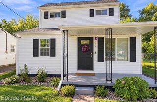 1318 Wells Street, Burton, MI 48529