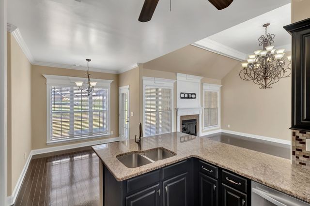 499 Williamsport Dr, Smyrna, TN 37167