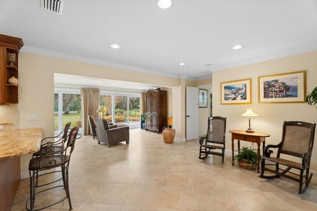 8107 Damascus Drive, Palm Beach Gardens, FL 33418