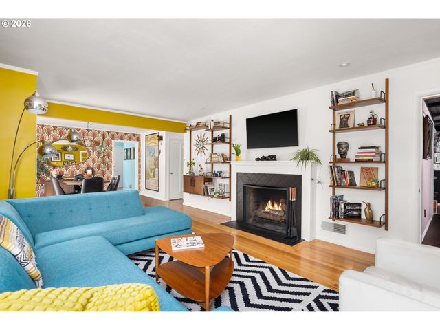 6110 Ne 41ST Ave, Portland, OR 97211