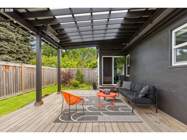 6110 Ne 41ST Ave, Portland, OR 97211