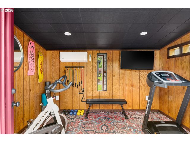 6110 Ne 41ST Ave, Portland, OR 97211