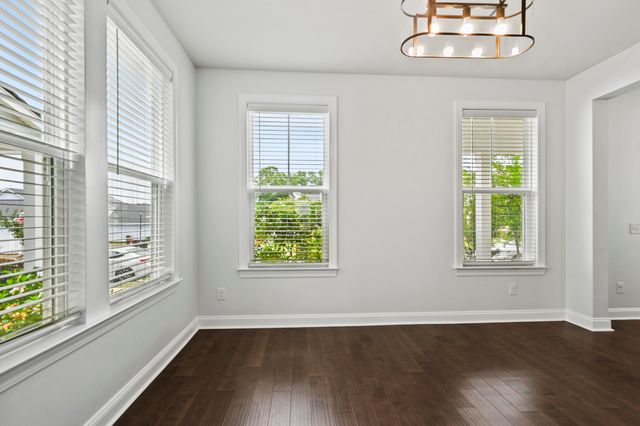 165 Rowans Creek Drive, Charleston, SC 29492