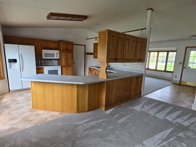 7670 18th Avenue NW, Rochester, MN 55901