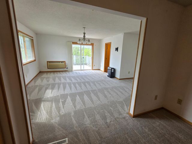 7670 18th Avenue NW, Rochester, MN 55901