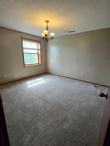 7670 18th Avenue NW, Rochester, MN 55901