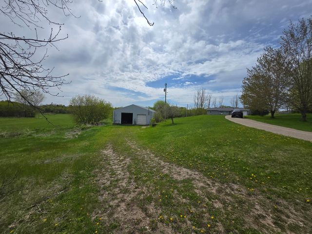 7670 18th Avenue NW, Rochester, MN 55901
