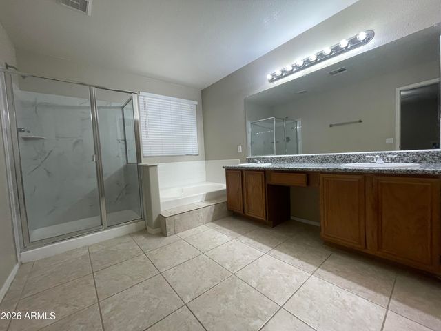 706 S GOLDEN KEY Street, Gilbert, AZ 85233