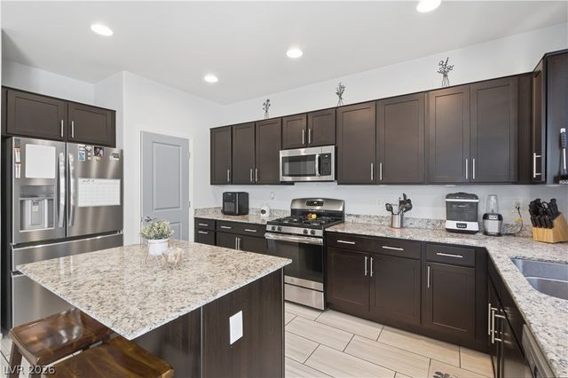 328 Baxters Bay Street, North Las Vegas, NV 89084