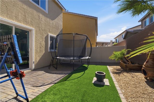 328 Baxters Bay Street, North Las Vegas, NV 89084