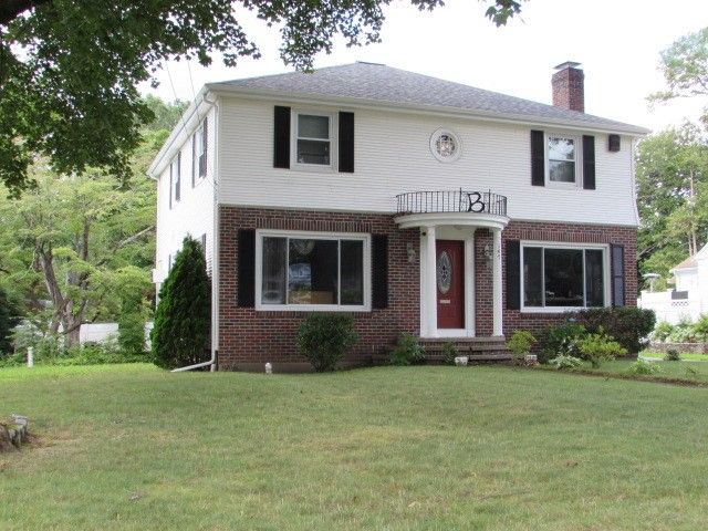 147 Glen Road, Woonsocket, RI 02895
