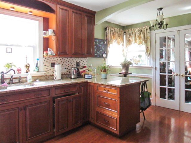 147 Glen Road, Woonsocket, RI 02895