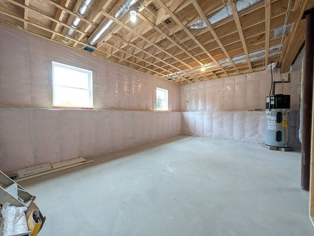 5 Tyler Ave, Wareham, MA 02538