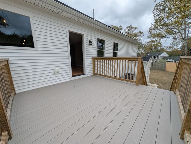 5 Tyler Ave, Wareham, MA 02538