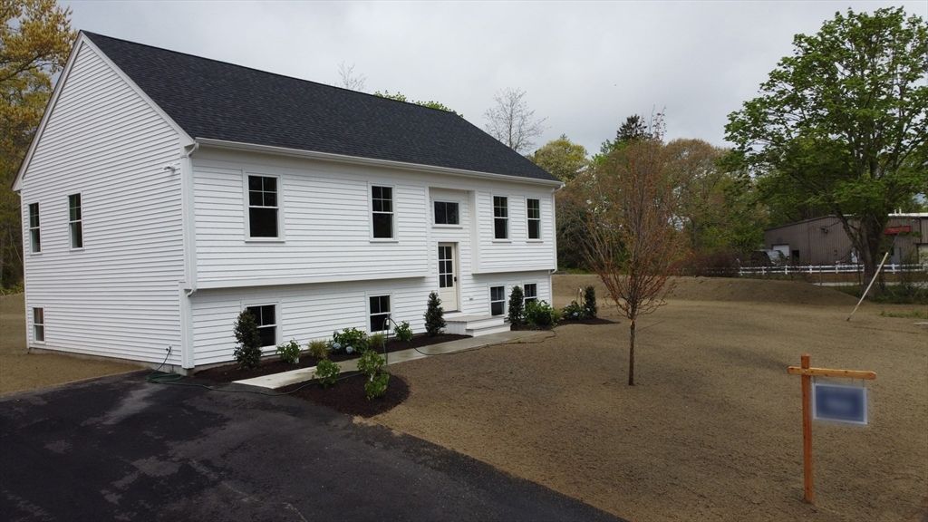 5 Tyler Ave, Wareham, MA 02538