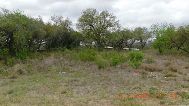 000 N State Highway 16, Poteet, TX 78065