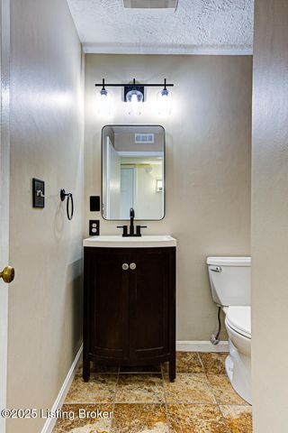 3803 Bigelow Dr, Jeffersontown, KY 40299