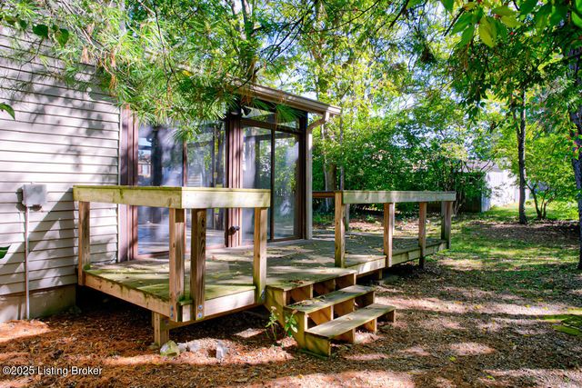 3803 Bigelow Dr, Jeffersontown, KY 40299