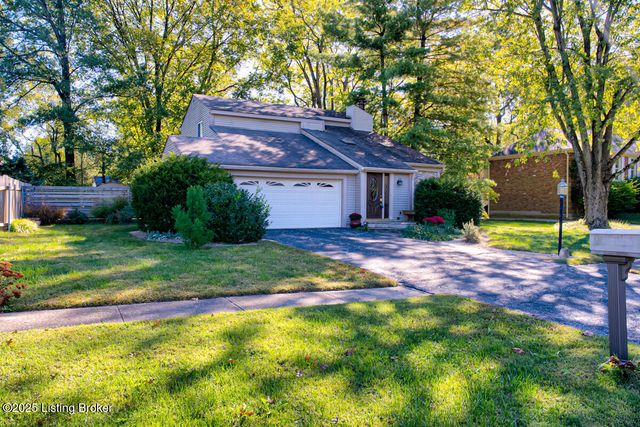 3803 Bigelow Dr, Jeffersontown, KY 40299