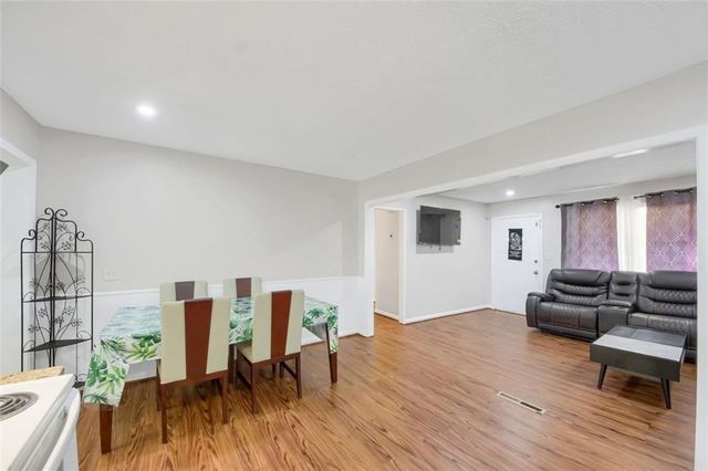 847 MEADOW ROCK Drive, Stone Mountain, GA 30083