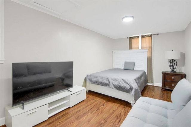 847 MEADOW ROCK Drive, Stone Mountain, GA 30083