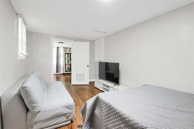 847 MEADOW ROCK Drive, Stone Mountain, GA 30083