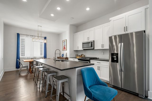 819 Vibe Pl, Nashville, TN 37216
