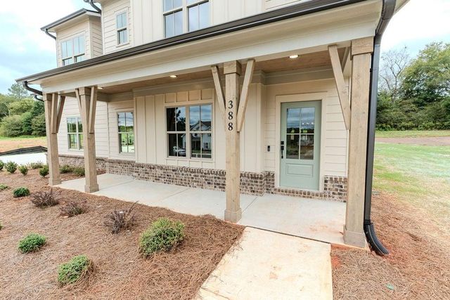 388 Races Road, Hoschton, GA 30548