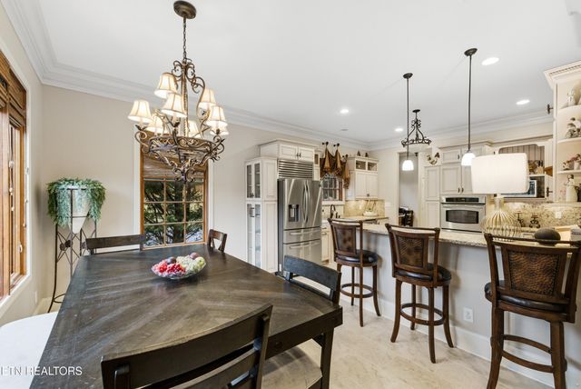 1818 Calgary Falls Lane, Knoxville, TN 37931