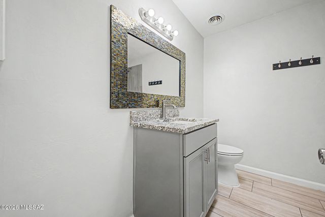 1260 W Morning View Drive, Tucson, AZ 85704