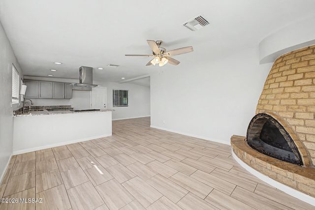 1260 W Morning View Drive, Tucson, AZ 85704