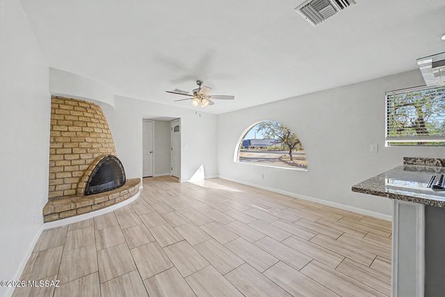 1260 W Morning View Drive, Tucson, AZ 85704