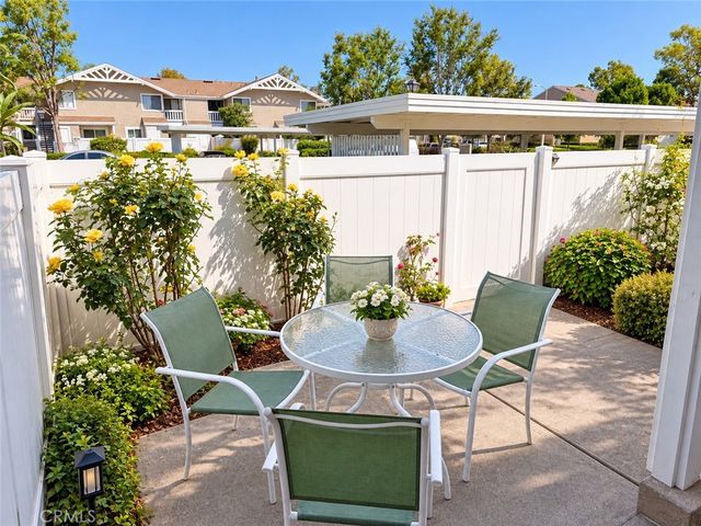 171 Tarocco, Irvine, CA 92618
