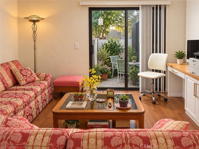 171 Tarocco, Irvine, CA 92618