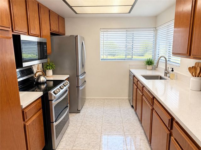 171 Tarocco, Irvine, CA 92618