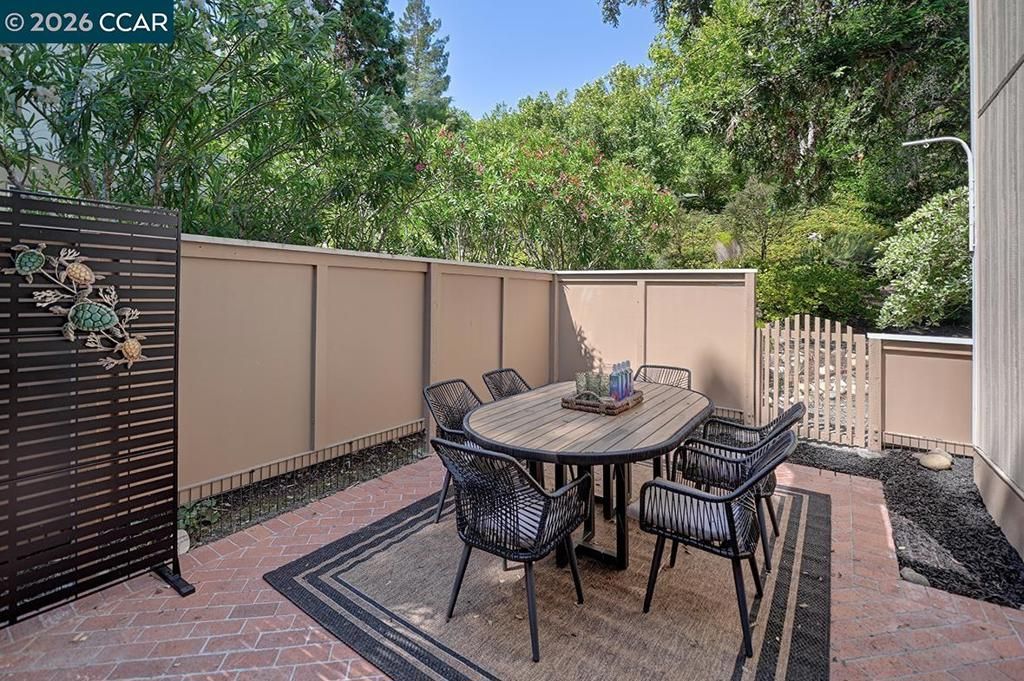 Image 1 of property listing at 1332 Running Springs Rd 2, Walnut Creek, CA 94595