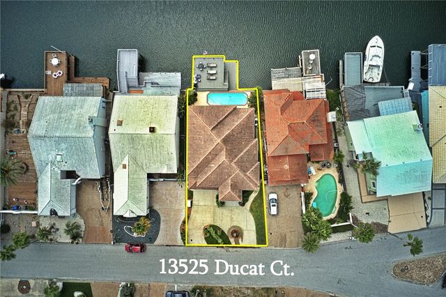 13525 Ducat Ct, Corpus Christi, TX 78418