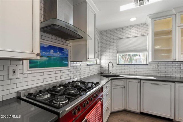 1312 E CLIFTON Avenue, Gilbert, AZ 85295