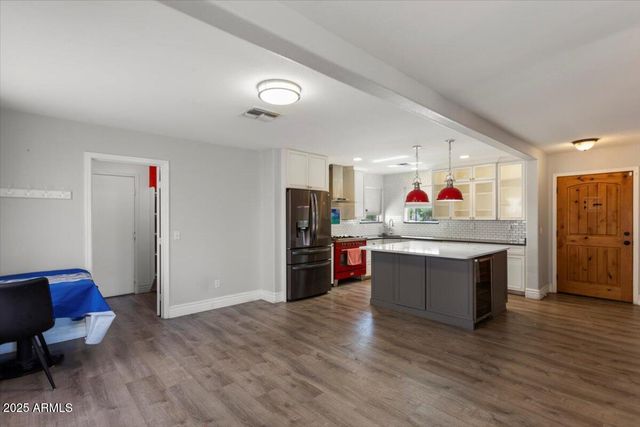 1312 E CLIFTON Avenue, Gilbert, AZ 85295