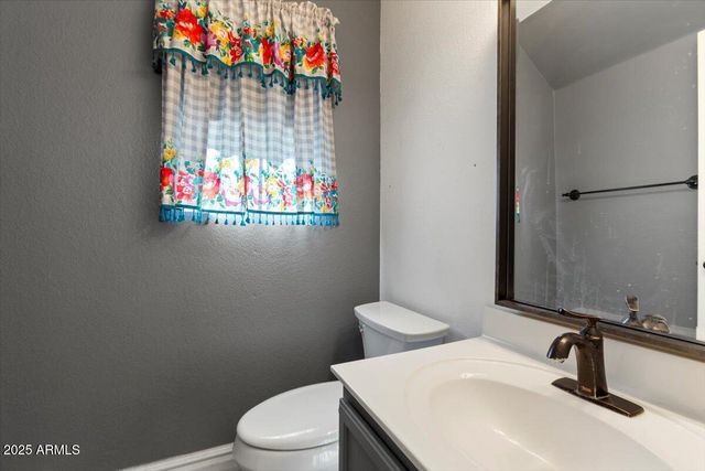 1312 E CLIFTON Avenue, Gilbert, AZ 85295