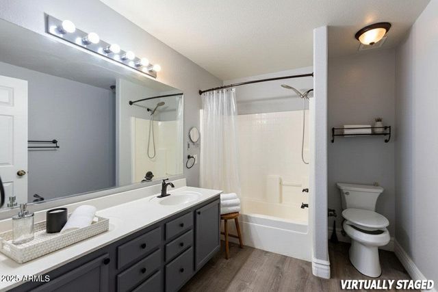 1312 E CLIFTON Avenue, Gilbert, AZ 85295