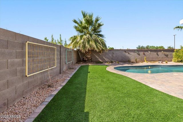 1312 E CLIFTON Avenue, Gilbert, AZ 85295